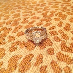 Ring with fitter size 7/8